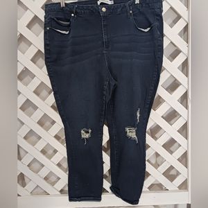 Just fabulous women's distressed jeans size 22